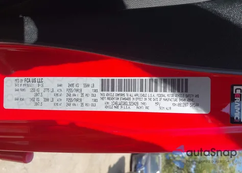 2016 Jeep Wrangler Unlimited Sahara z USA, uszkodzony, nr VIN 1C4BJWEG8GL323428